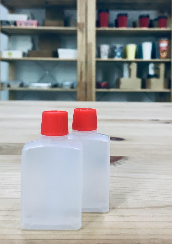 Square Plastic Sauce Bottle